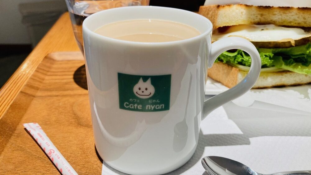 マグカップにたっぷりの「カフェオレ」