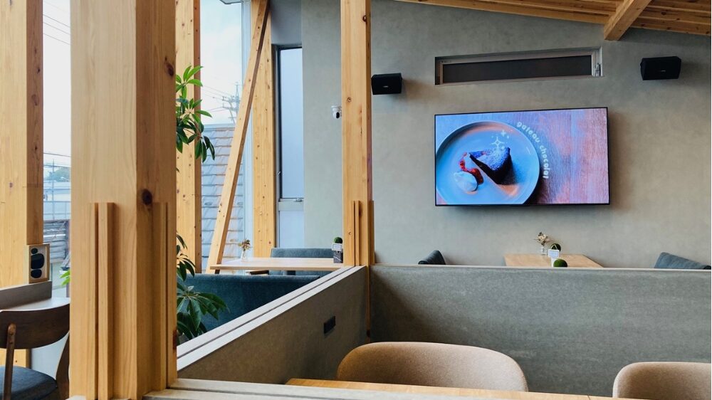 「サクラカフェテラス」2階